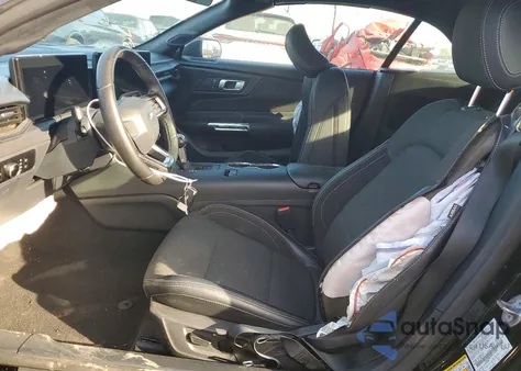 2024 Ford Mustang z USA, uszkodzony, nr VIN 1FAGP8UH1R5113339